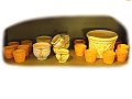 Glas, Keramik, Dekoration in allen Farben, Formen und Variationen
